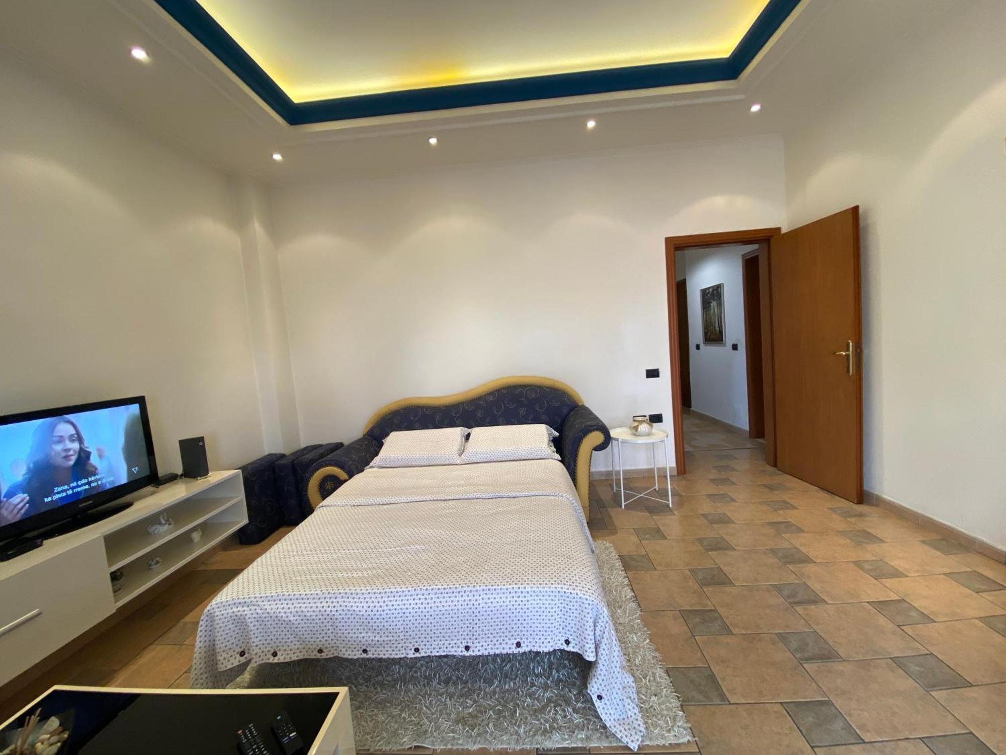 Center M Apartment *